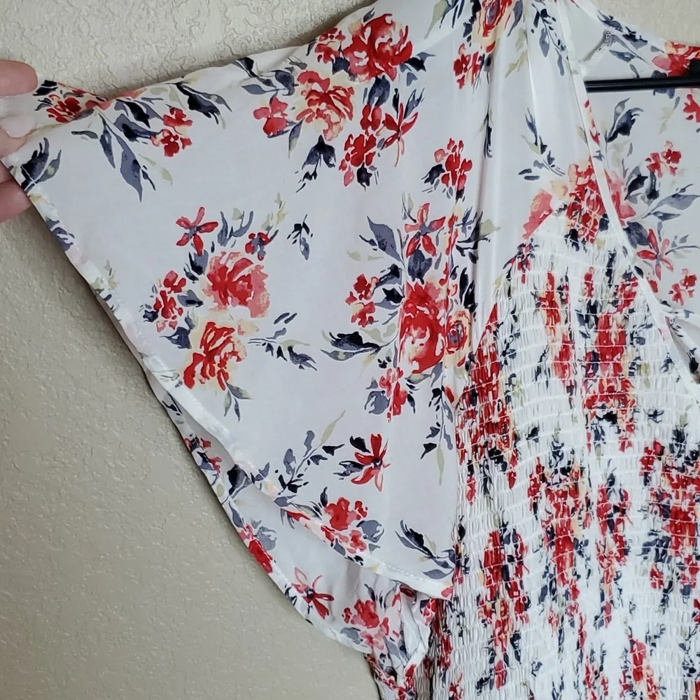Torrid iris & Rose Floral Smocked Challis Skater Dress 3X White Pink - Picture 4 of 10